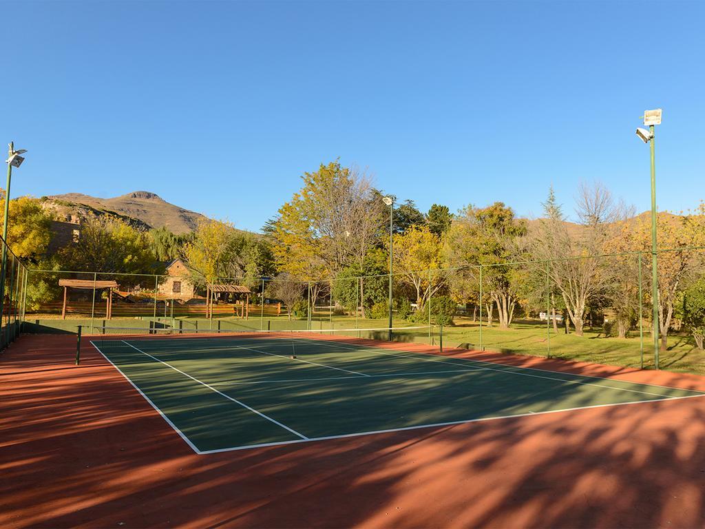 Kiara Lodge Clarens Exterior photo